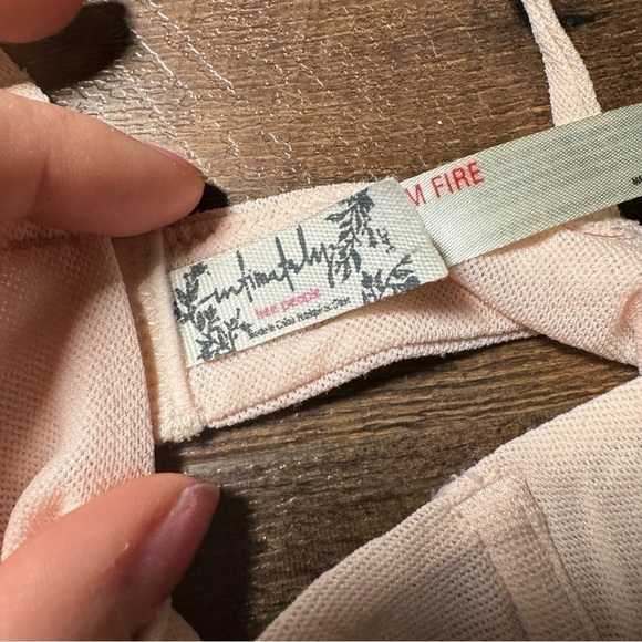 NWOT Free people ari underwire bra mooncake 34C - Picture 5 of 5